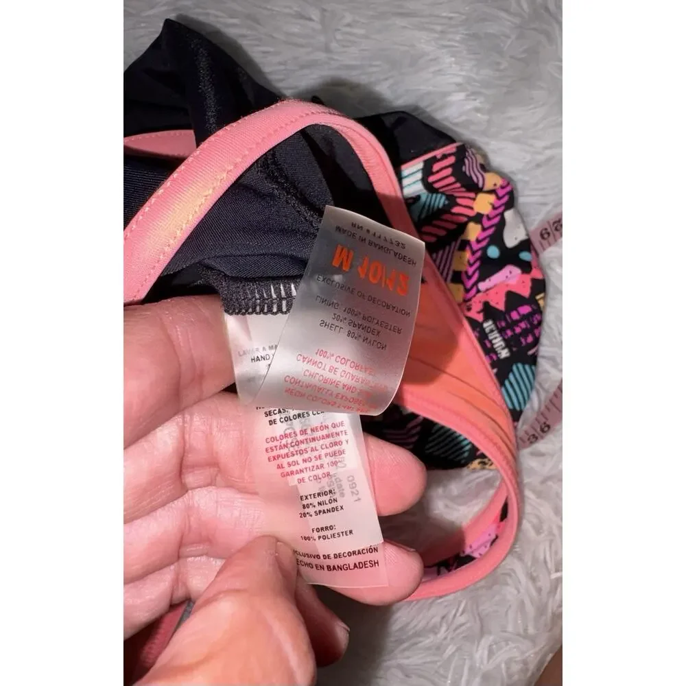 Gerry Girls 10/12 One Pc. Black “zipper” Design Vibrant Swimsuit. Cute, Nt. Desc